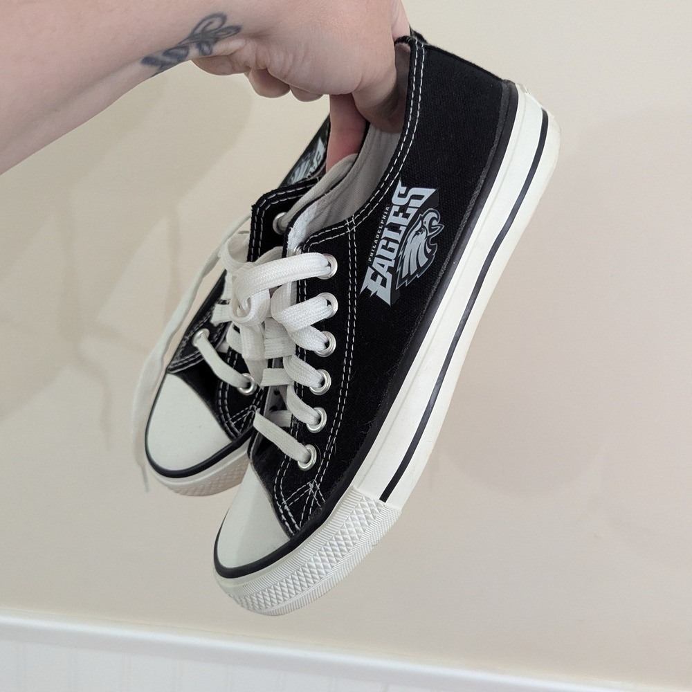 Philadelphia Fan Gear Eagles Canvas Sneakers Black Low Top Size 41/9.5 Go Birds